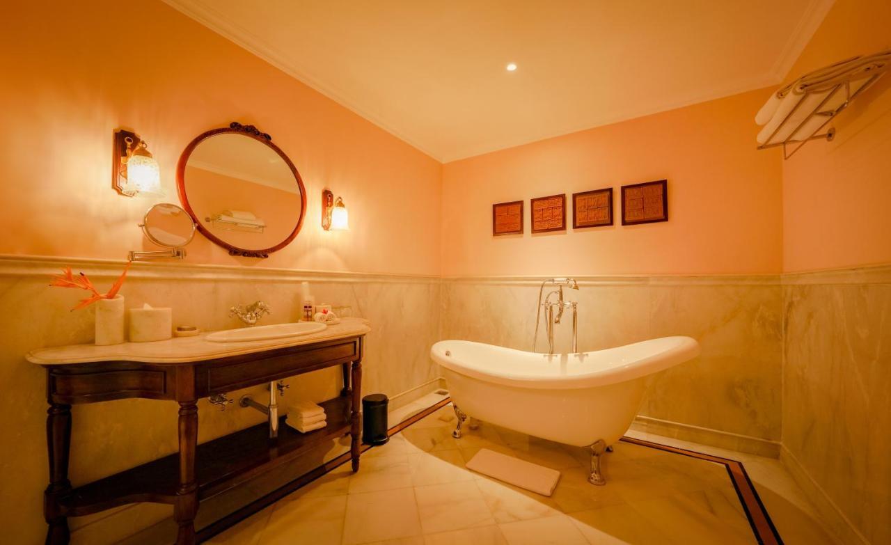 Hotel Raajkutir - IHCL SeleQtions à Calcutta Extérieur photo